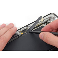 Заміна розєму зарядки iPad 4 