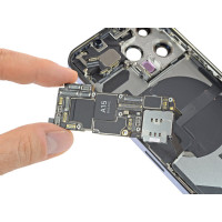 Заміна мікросхеми Wi-Fi iPhone 13 Pro Max