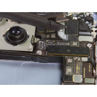 Заміна антени Wi-Fi iPhone 15