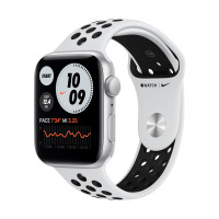 Apple Watch Nike SE (1Gen) 40mm Silver, Pure Platinum Black Sport Band
