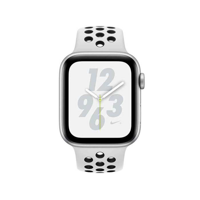 Apple Watch Nike S4 40mm Silver, White Sport Band Вживаний (б/в)